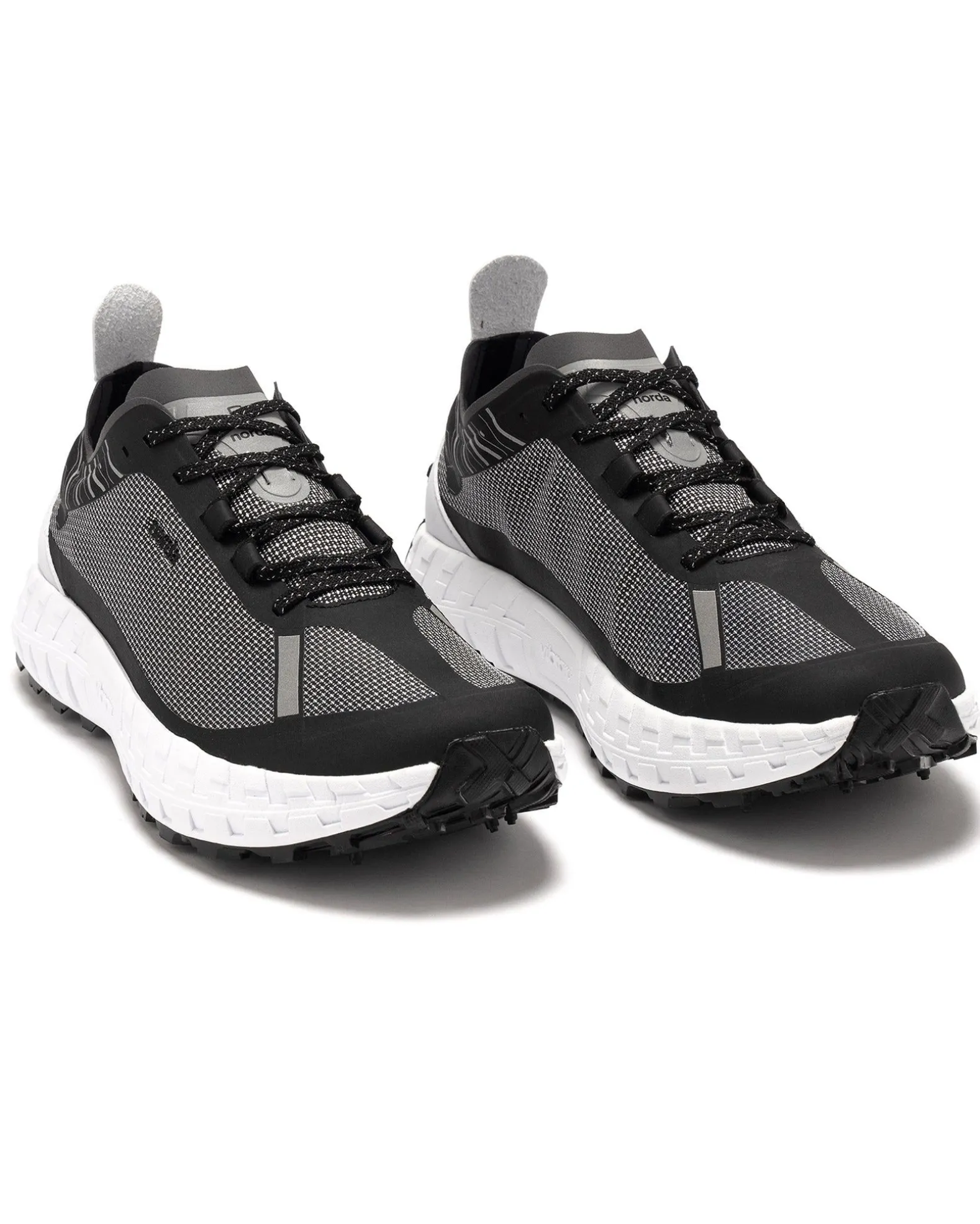001 Core Black