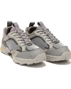 Lhakpa Grey